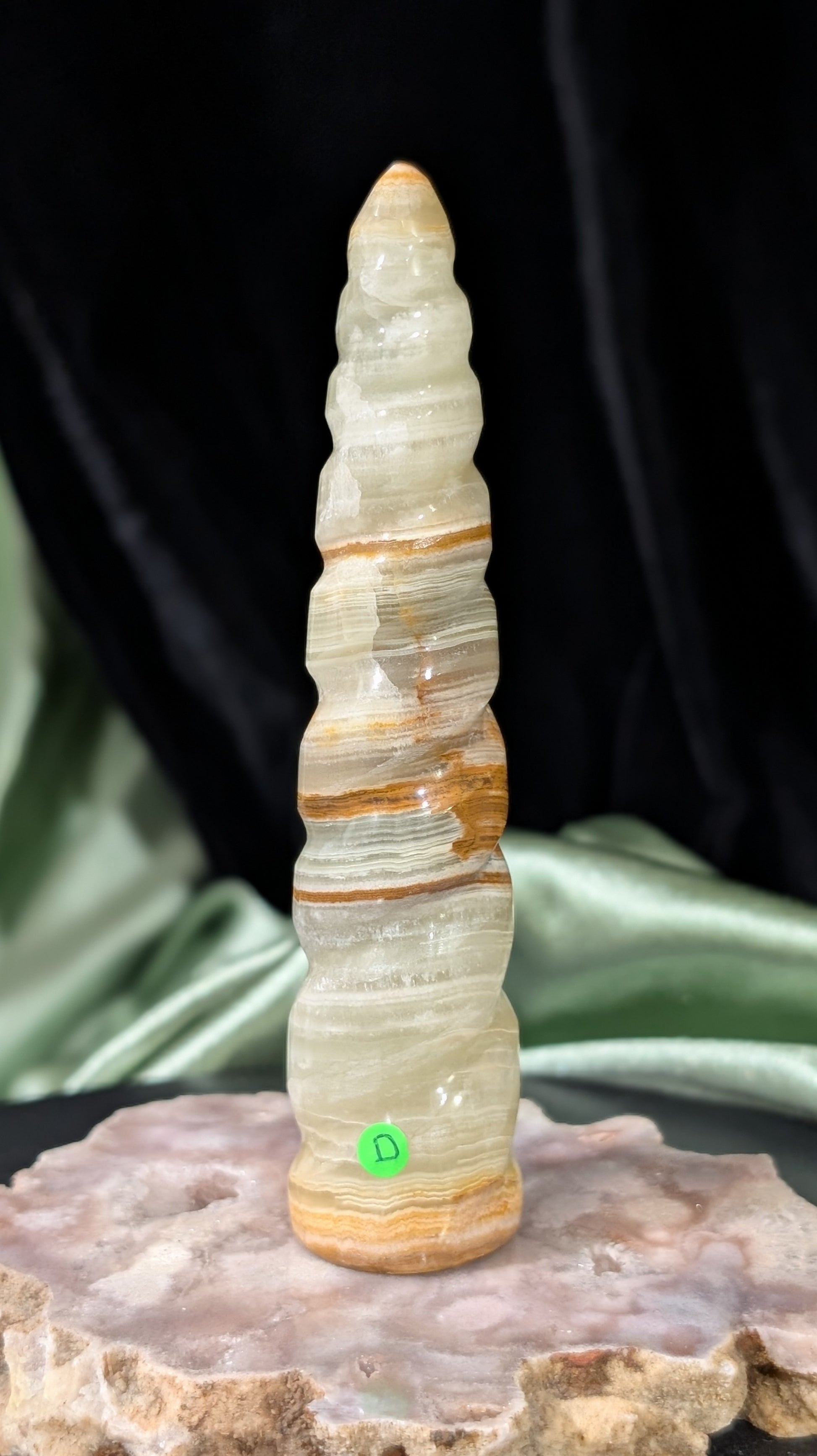 Green Banded Onyx Unicorn Horn 1D2