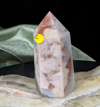 Green Flower Agate Tower