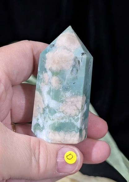 Green Flower Agate Tower