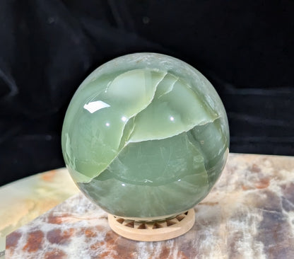 Green Flower Jade Sphere