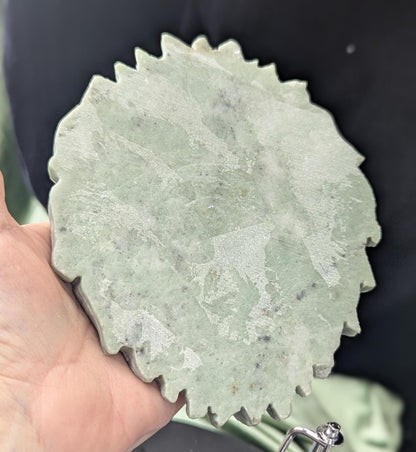 Green Jade Lion Head Carving