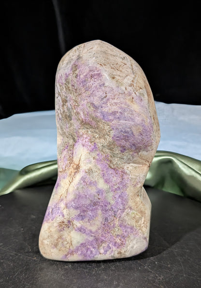 Hackmanite Freeform 1K