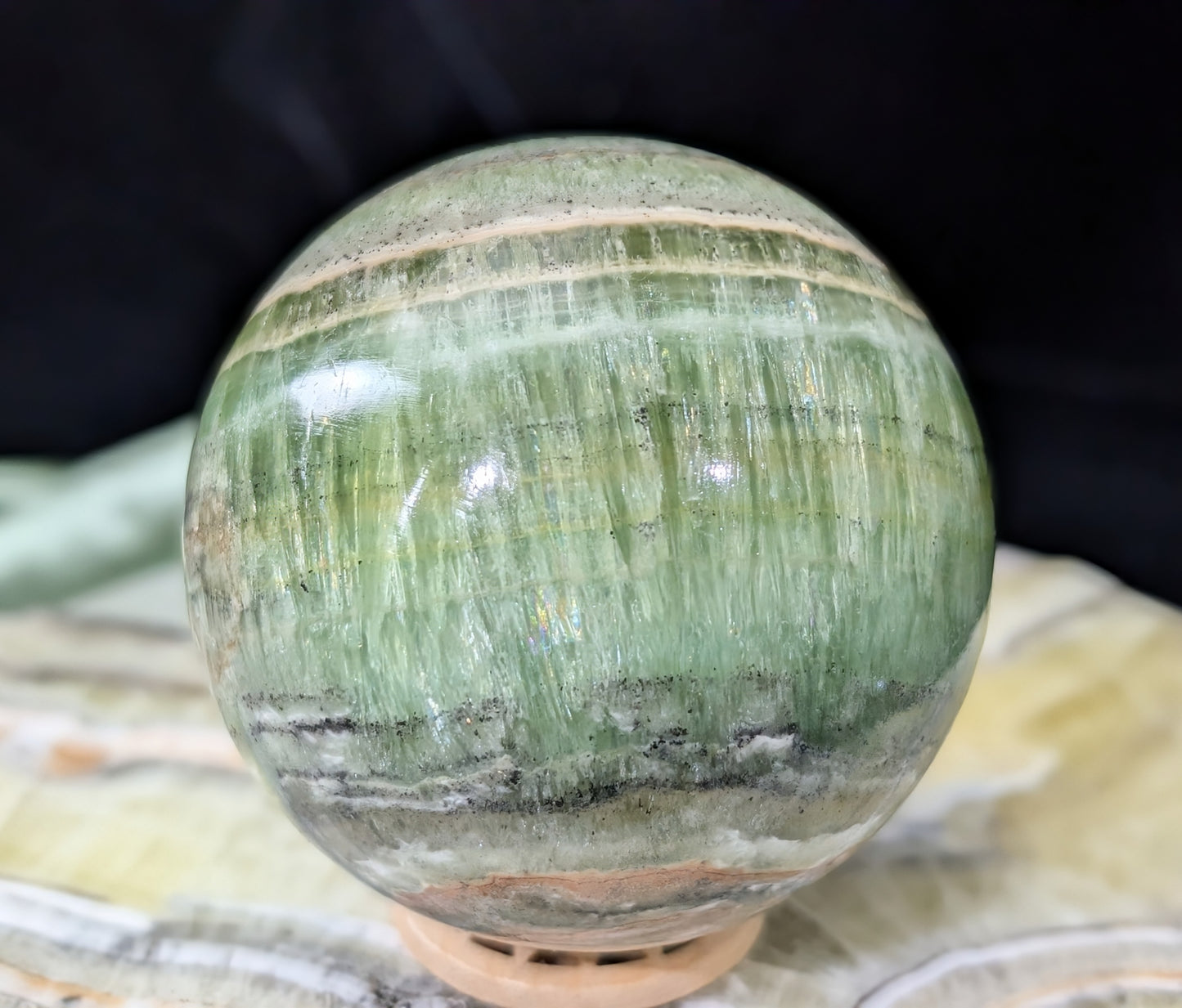 High Quality Kiwi Calcite Sphere