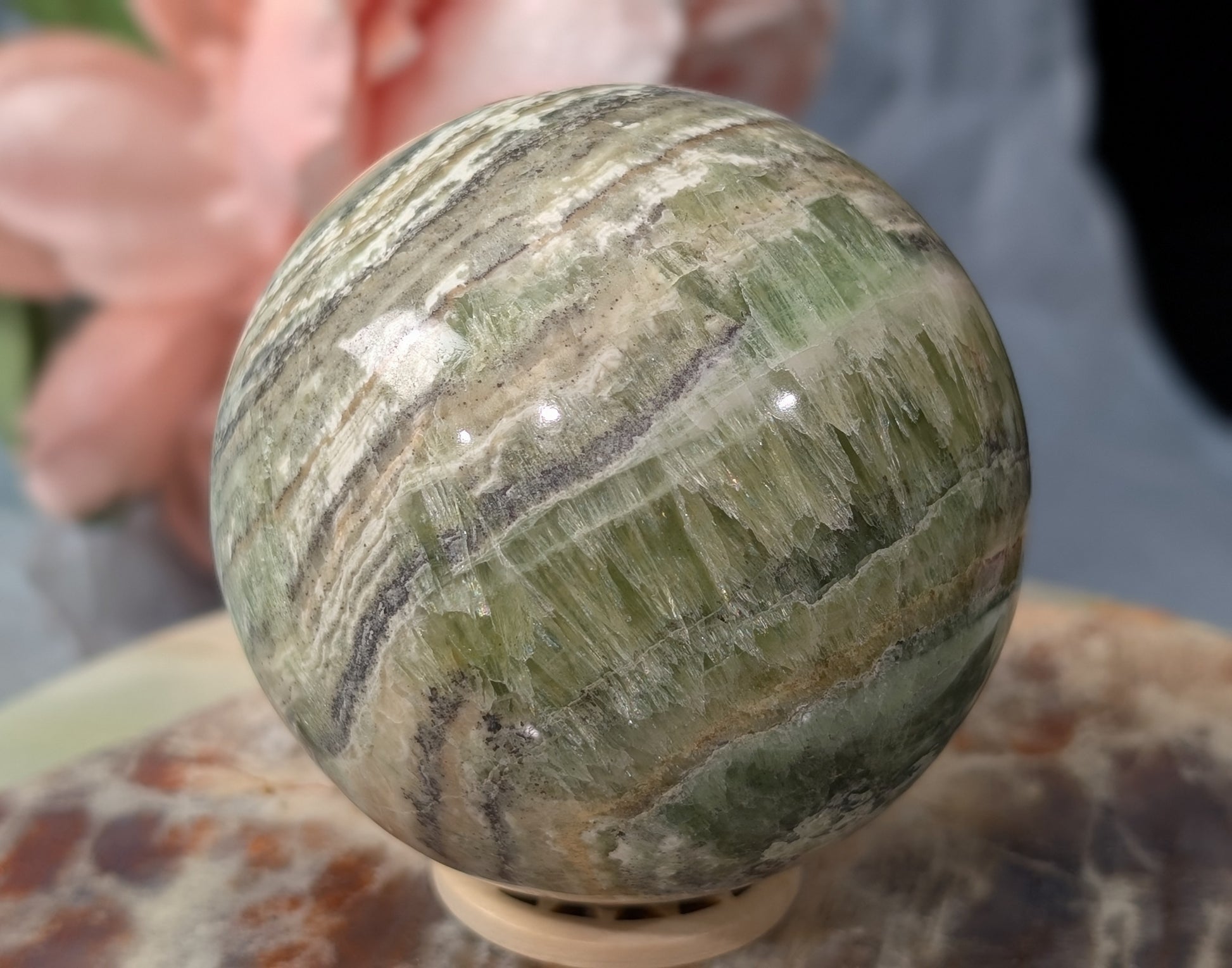 High Quality Kiwi Calcite Sphere