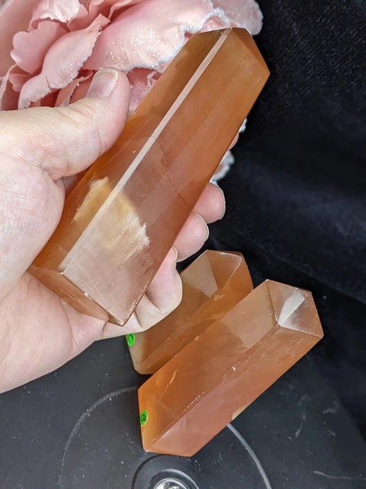 Honey Calcite Towers