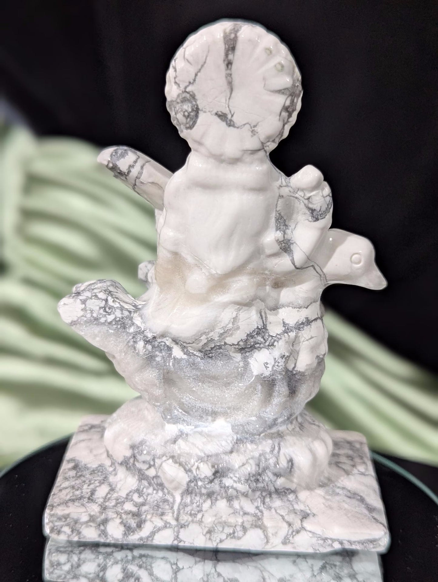 Howlite Saraswati Figurine