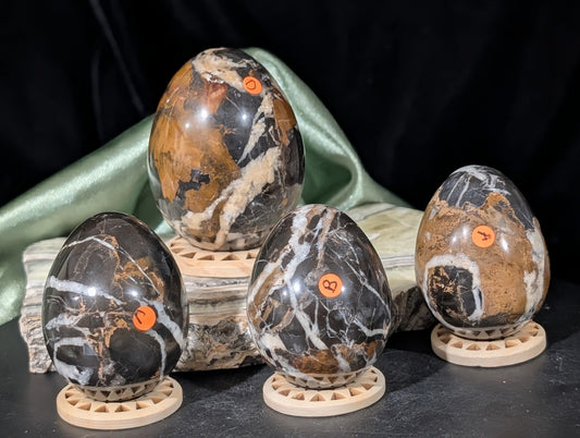 Hunter Jasper Crystal Eggs