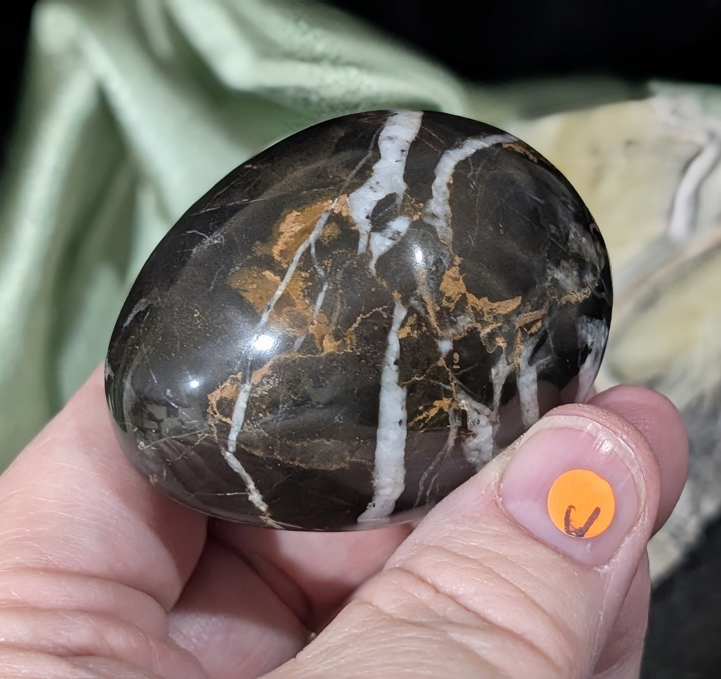 Hunter Jasper Egg