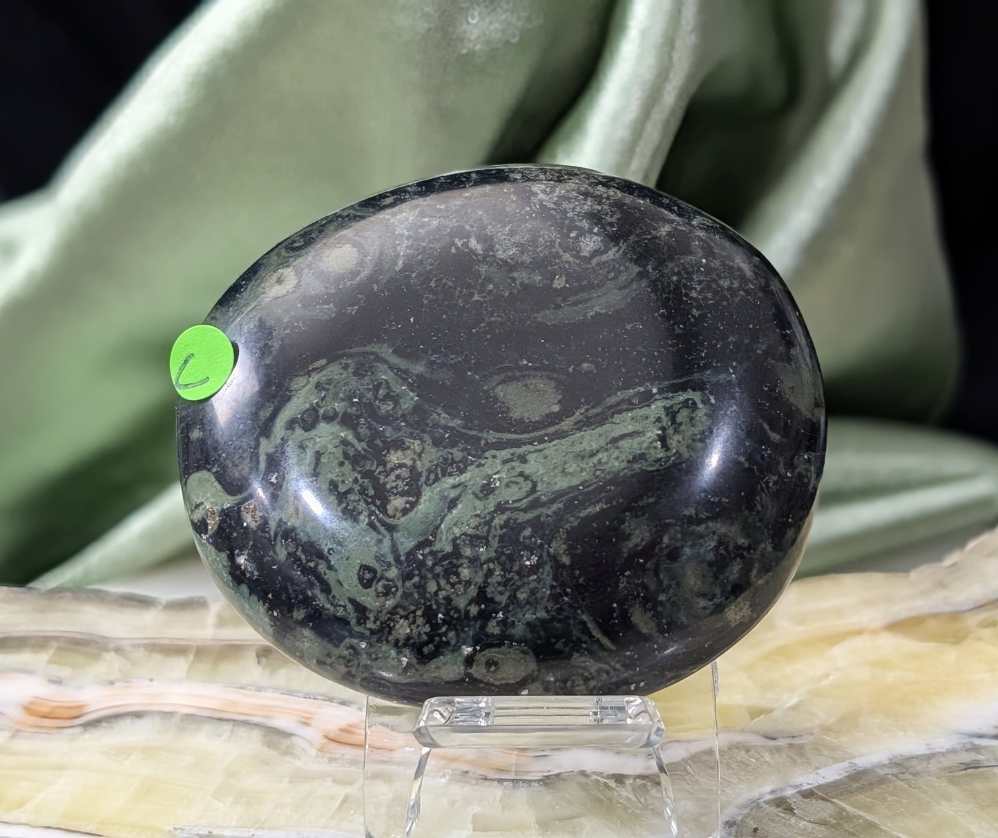 Kambaba Jasper Palm Stone