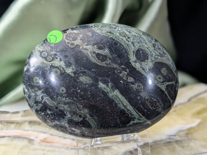 Kambaba Jasper Palm Stone