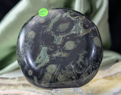 Kambaba Jasper Palm Stone