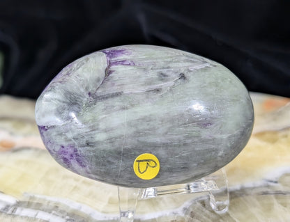 Kammererite Palm Stone