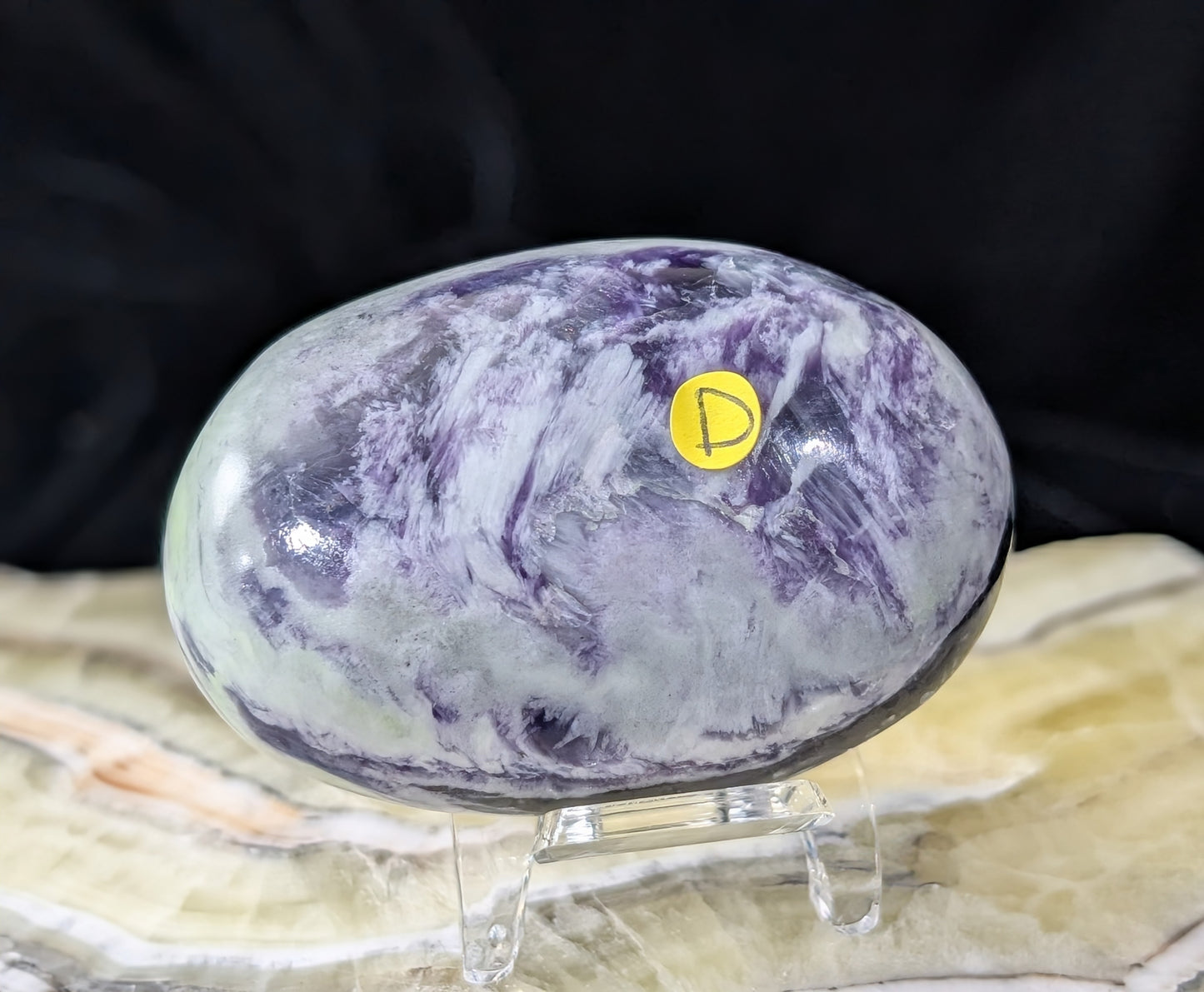 Kammererite Palm Stone