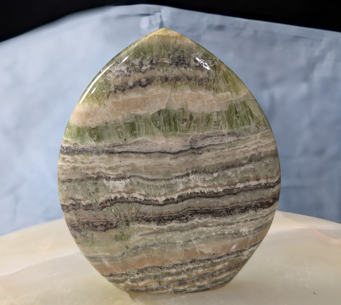 Kiwi Calcite Freeform