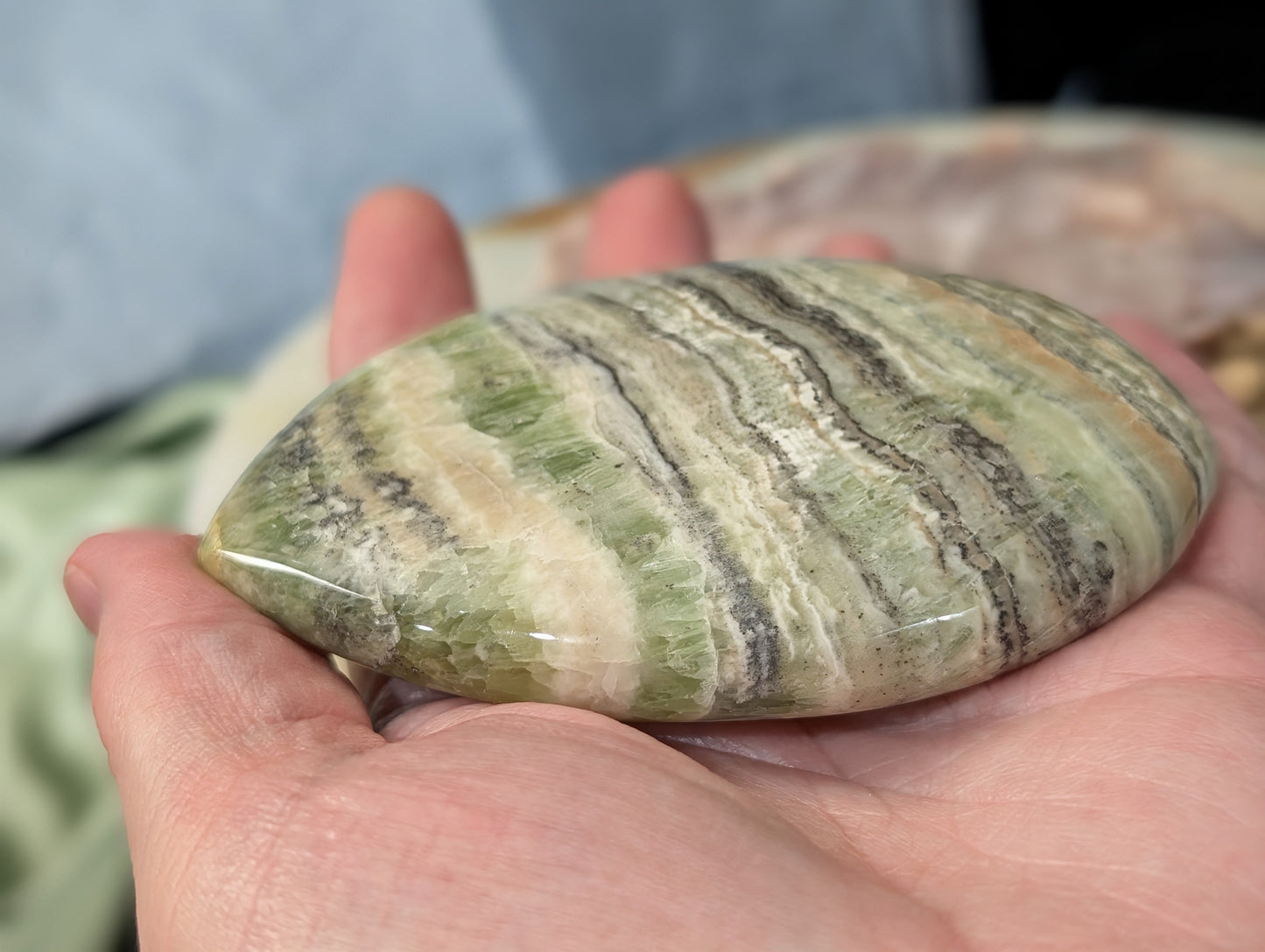Kiwi Calcite Freeform