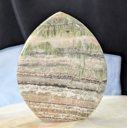 Kiwi Calcite Freeform