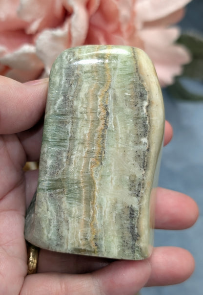 Kiwi Calcite Freeform
