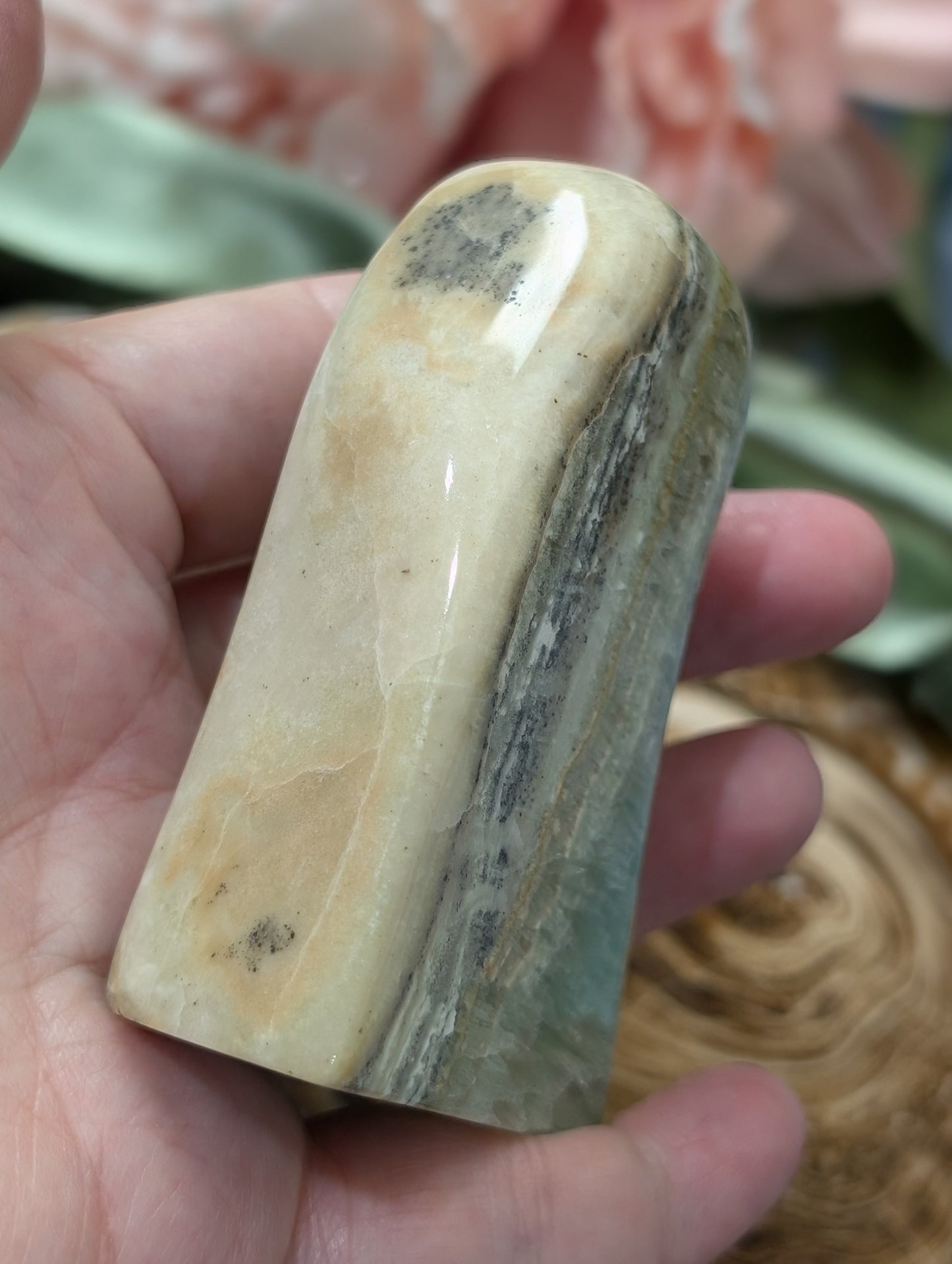 Kiwi Calcite Freeform