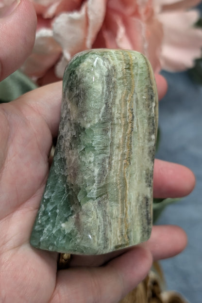 Kiwi Calcite Freeform