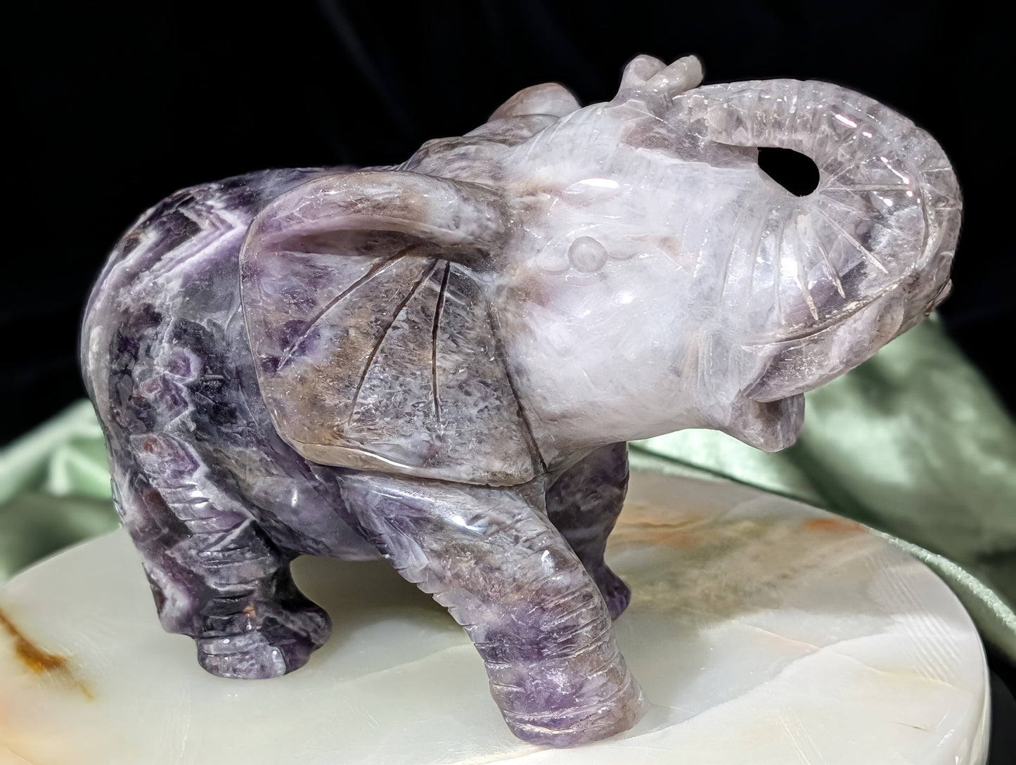 Large Dream Amethyst Elephant Figurine