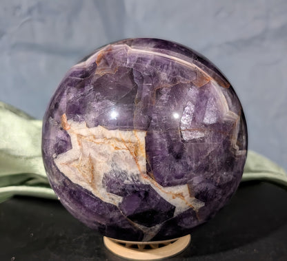 Large Dream Amethyst Sphere 1K