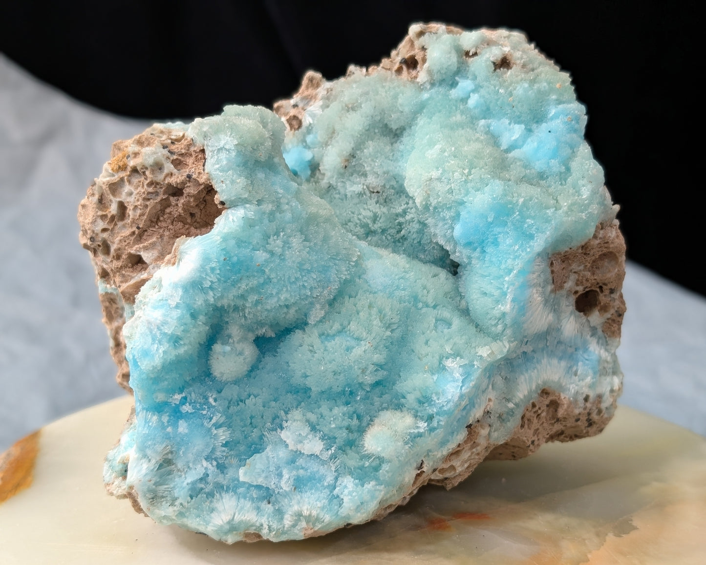 Large Smithsonite Specimen 