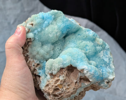 Large Smithsonite Specimen