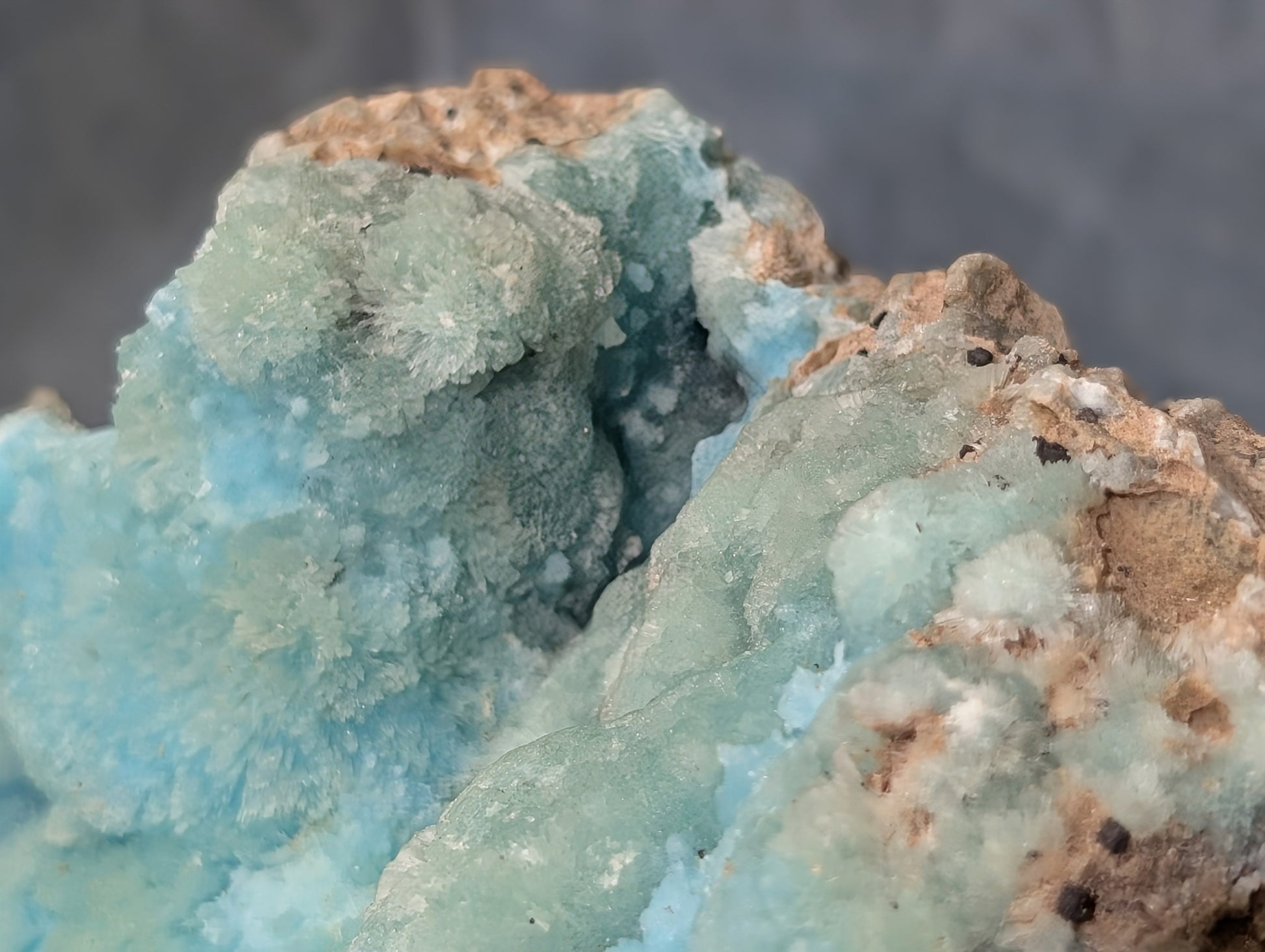 Large Smithsonite Specimen