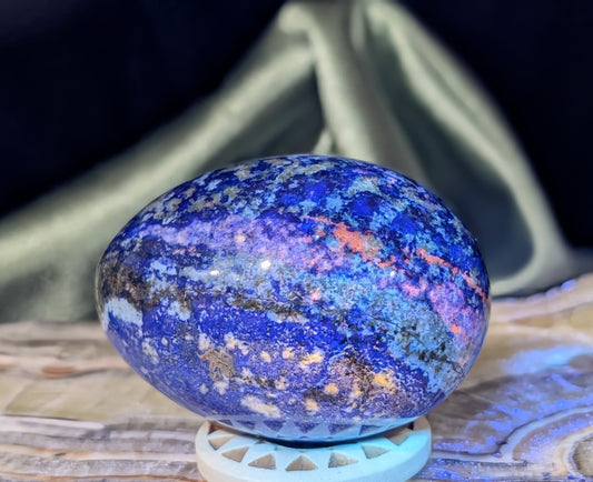 UV Reactive Lazurite With Afghanite Crystal Egg