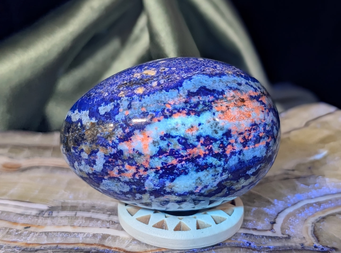 UV Reactive Lazurite With Afghanite Crystal Egg
