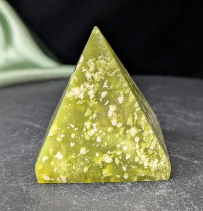 Lizardite Pyramid