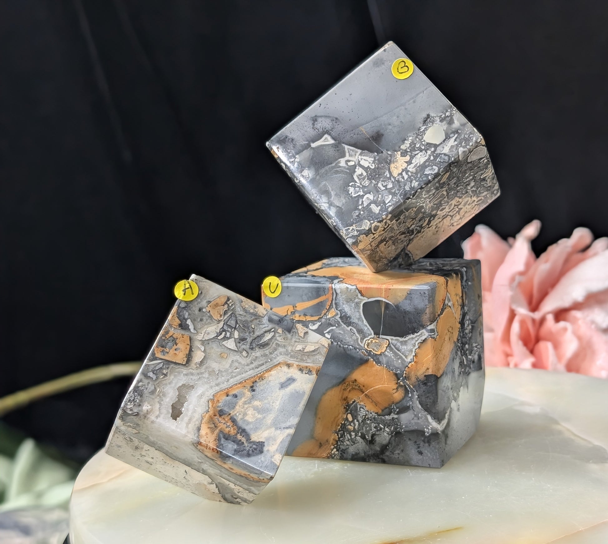 Maligano Jasper Floating Cubes