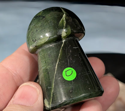Nephrite Jade Mushroom D