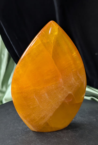 Orange Calcite Freeform Flame 1K