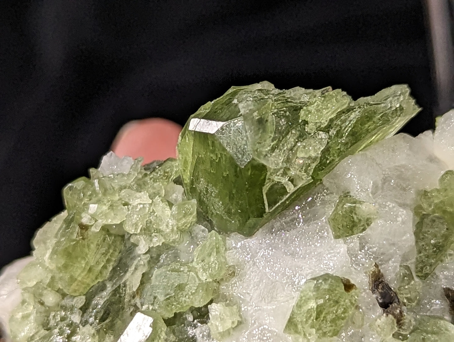 Raw Green Diopside Specimen with Mica and UV Reactive Calcite