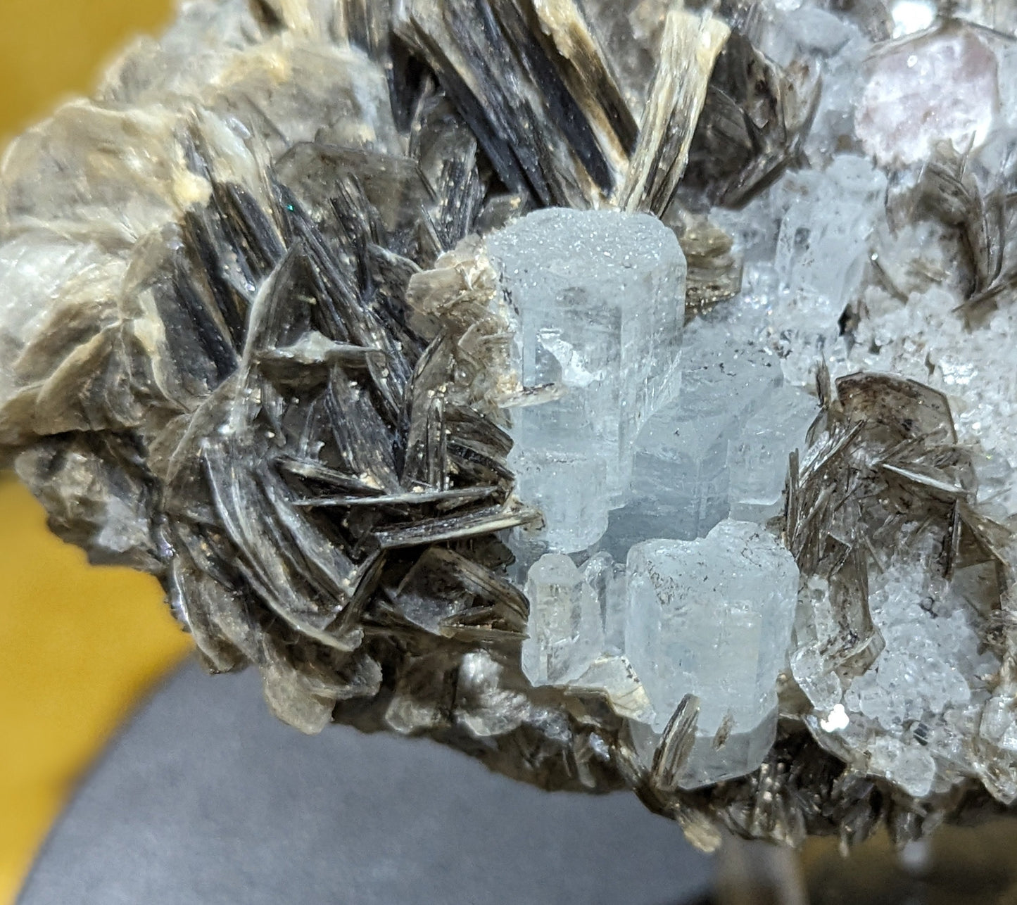 Natural Terminated Aquamarine Specimen with Muscovite In Matrix