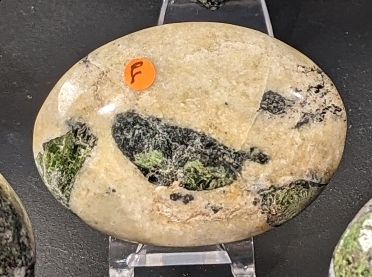 Diopside Hearts and Palms with Pyrite and Calcite Inclusions