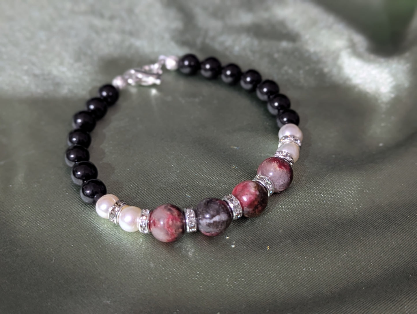 Thulite Bracelet with Black Tourmaline and Pearls