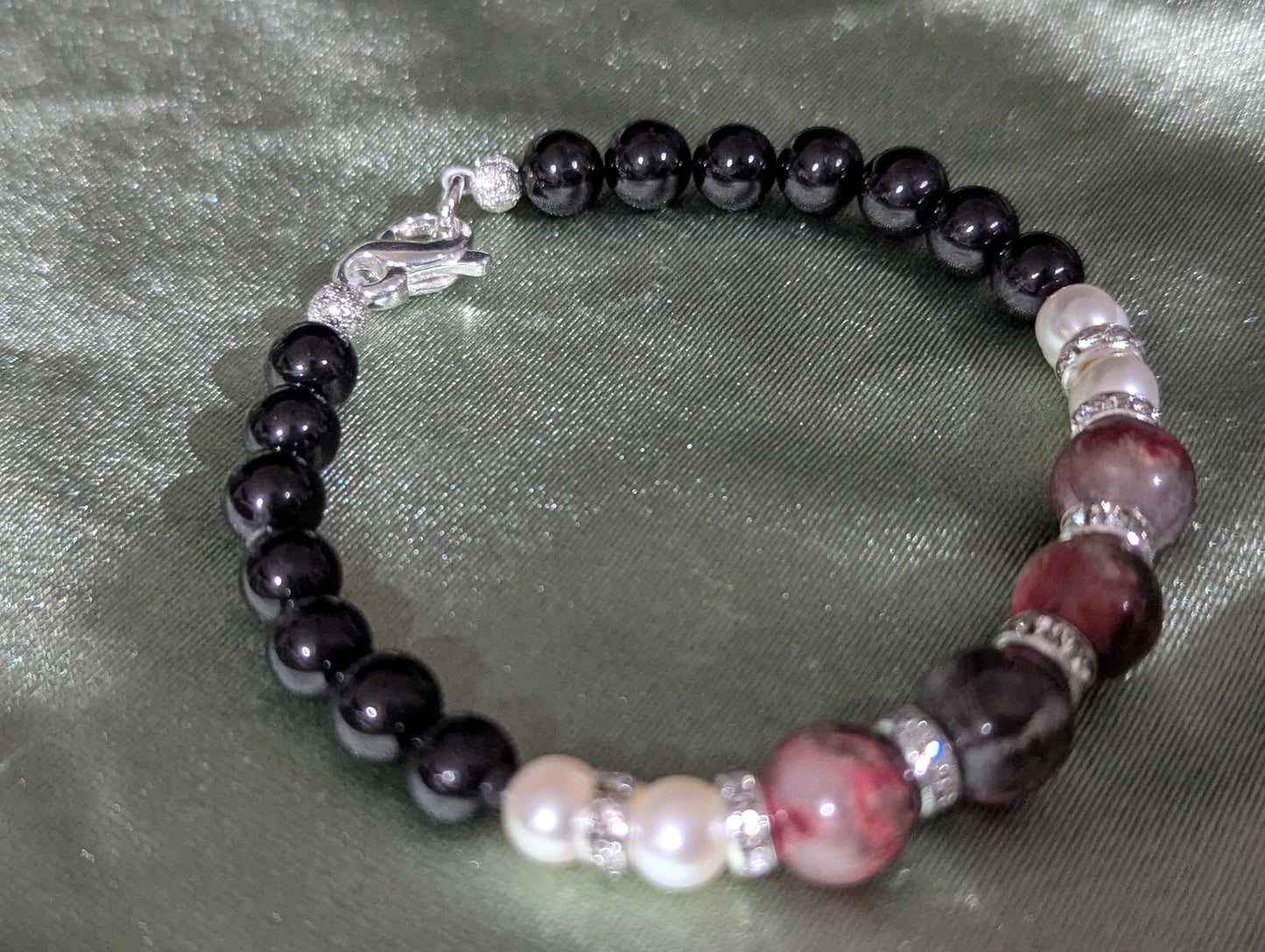 Thulite Bracelet with Black Tourmaline and Pearls