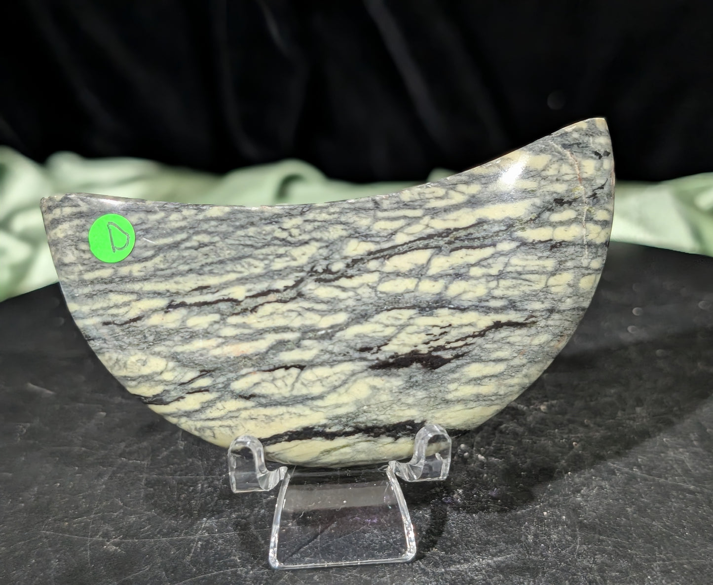 Serpentine Moons With Dendritic Patterns