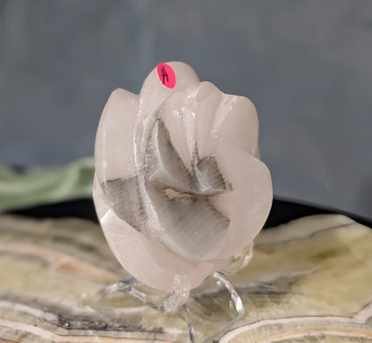 UV Reactive Smoky Pink Mangano Calcite Roses