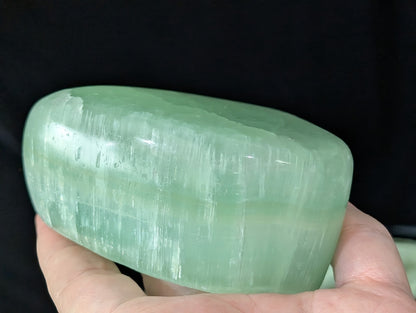 Pistachio Calcite Freeform 1d