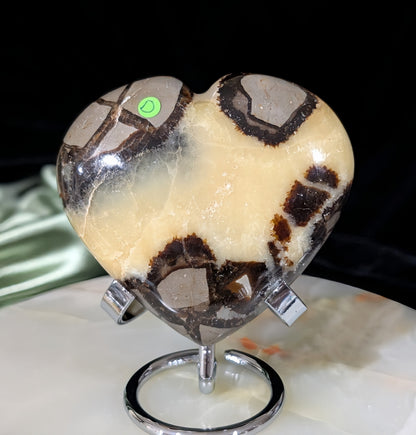 Puffy Septarian Heart