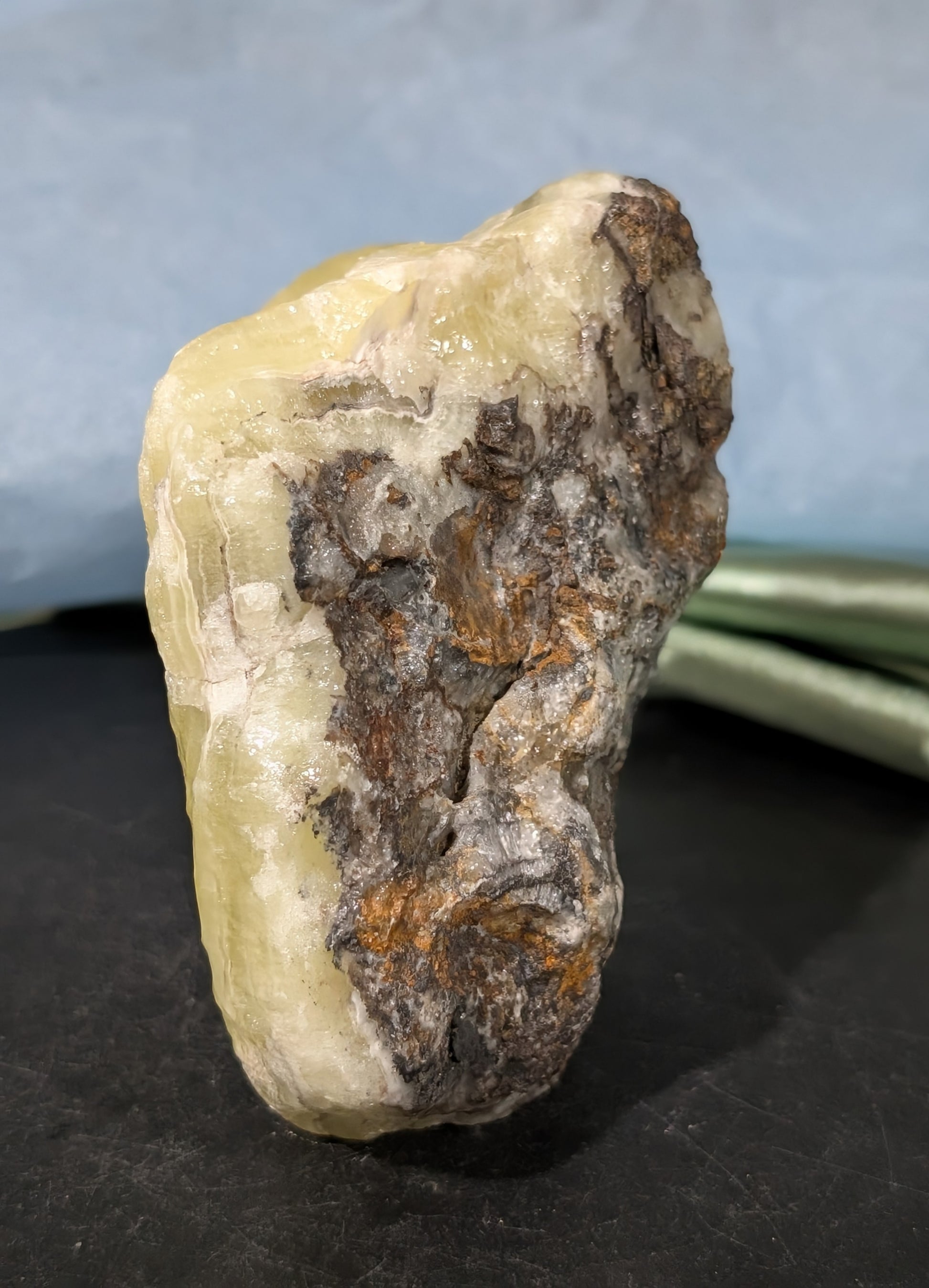 Raw Brucite Freeform 1J