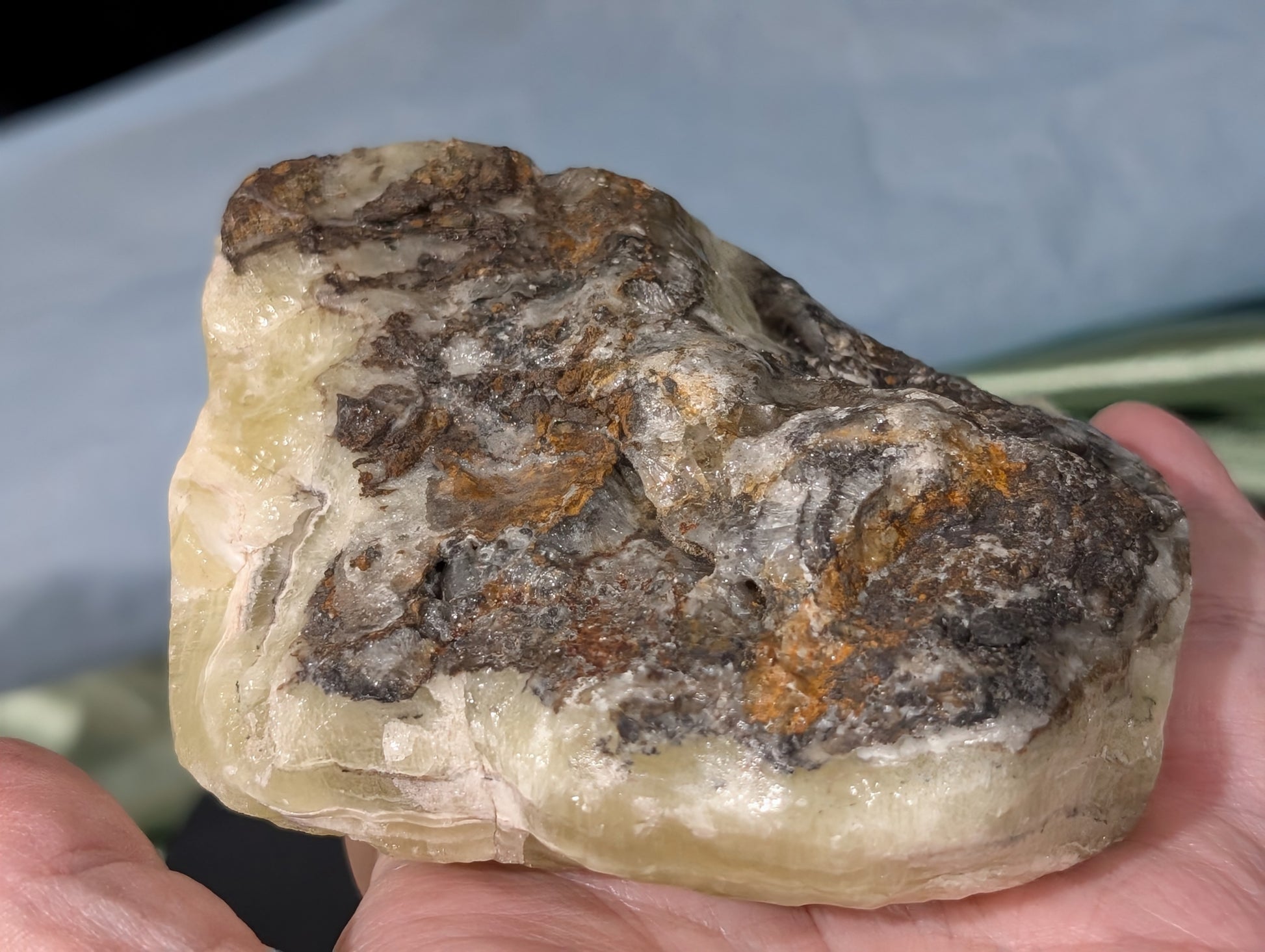 Raw Brucite Freeform 1M