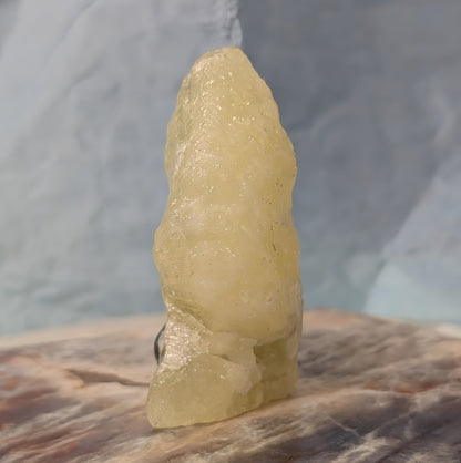 Raw Brucite Freeform
