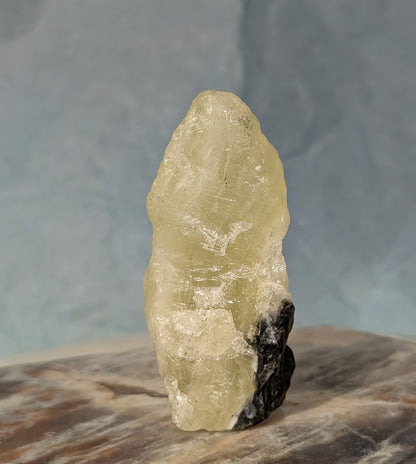 Raw Brucite Freeform