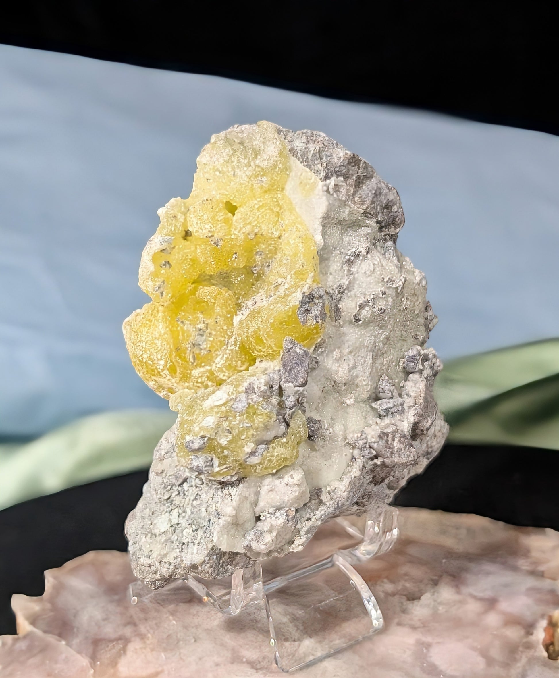 Raw Brucite Specimen