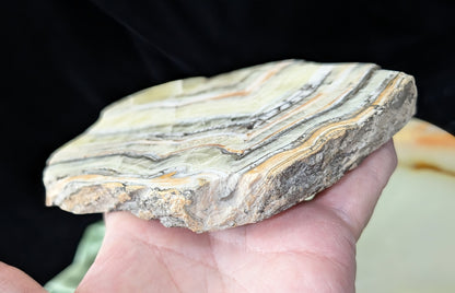 Raw Edged Brucite Slab