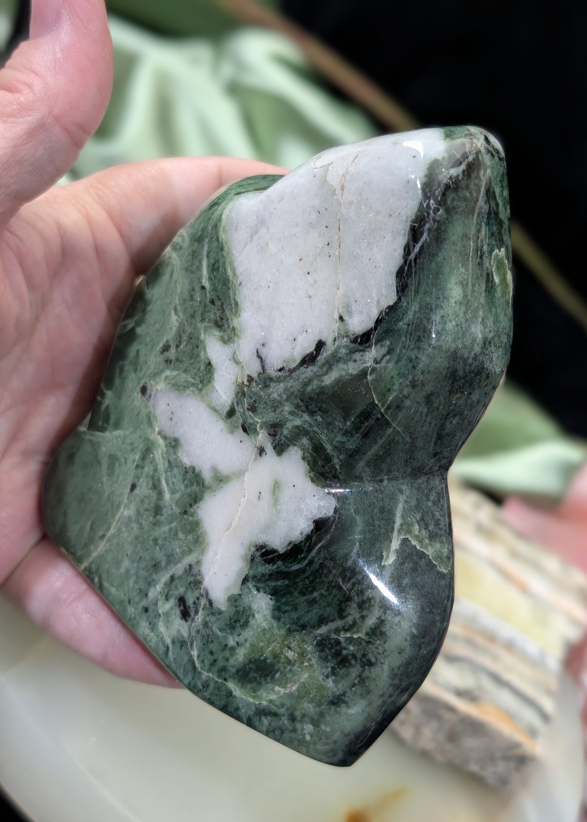Serpentine and UV Reactive Calcite Freeform